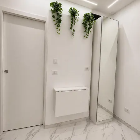 Διαμέρισμα Luxury 6 Al Duomo Di